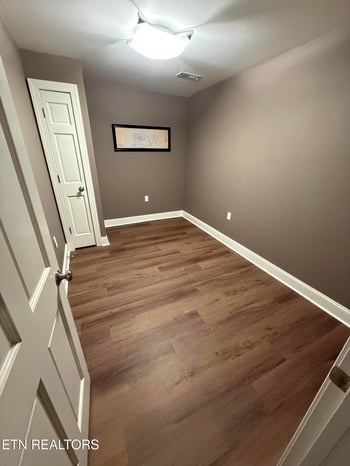2127 Southwood Dr, Maryville, TN 37803