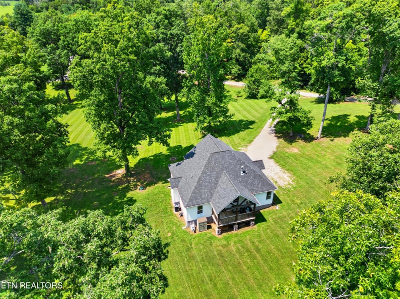 2128 Asbury Rd, Knoxville, TN 37914