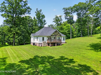 2128 Asbury Rd, Knoxville, TN 37914