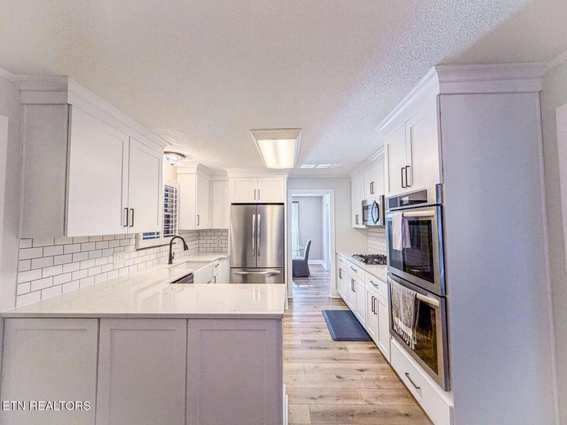 2128 Buckingham Cir, Maryville, TN 37803