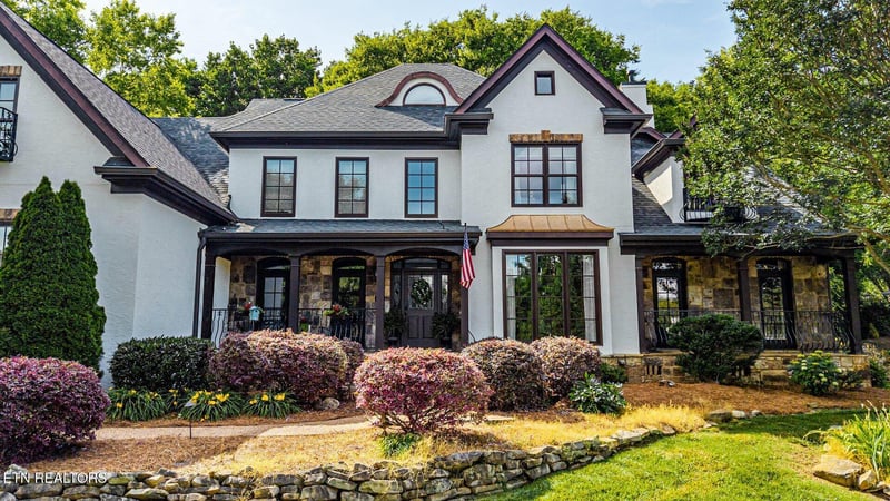 2128 River Sound Dr, Knoxville, TN 37922