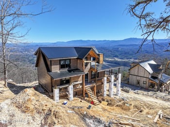 2129 Ross Way, Sevierville, TN 37876