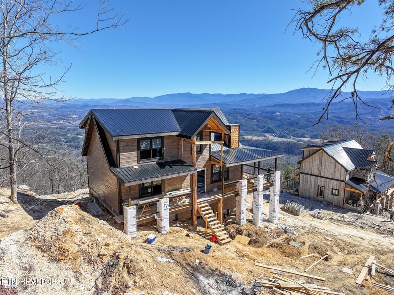 2129 Ross Way, Sevierville, TN 37876