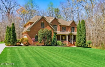 213 Andorra Ln, Clinton, TN 37716