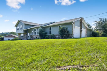 213 Chapman Overlook Dr, Seymour, TN 37865