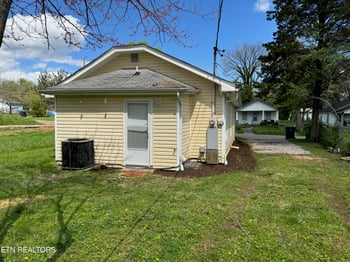 213 Connex St, Knoxville, TN 37914