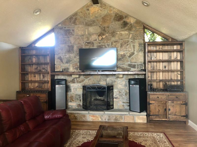 213 Litton Dr, Seymour, TN 37865