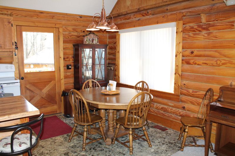 213 Lollar Pl, Monterey, TN 38574