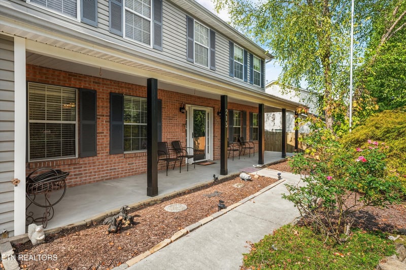 213 Nicely Tr, Powell, TN 37849