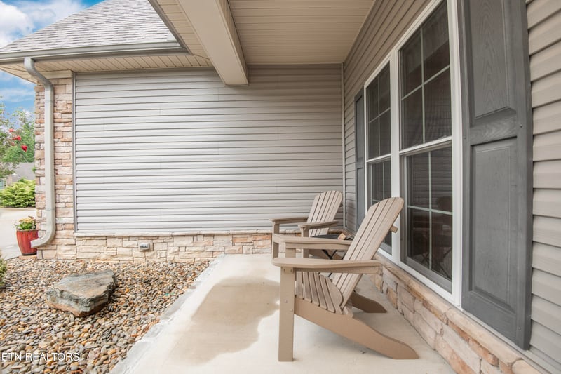 213 Osage Dr, Loudon, TN 37774