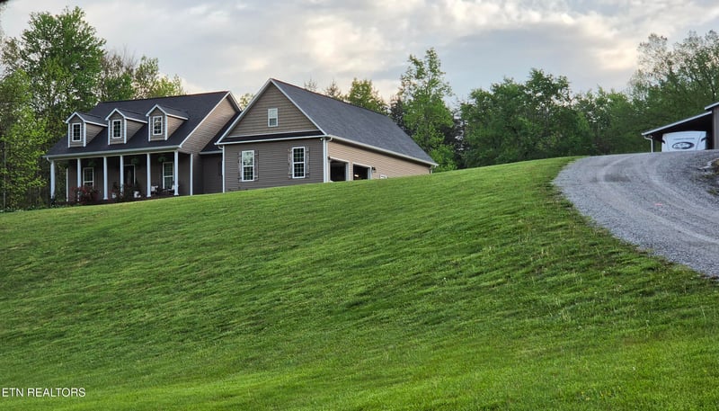 213 Tudor Hollow Rd, Andersonville, TN 37705