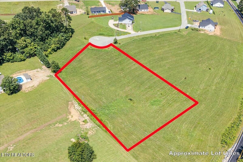 213 Washita Ln, Rutledge, TN 37861