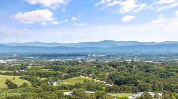 2132 Grey Ridge Rd, Maryville, TN 37801