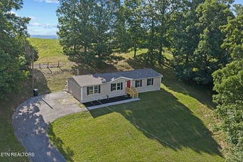 2132 Pryors Passing, Morristown, TN 37813