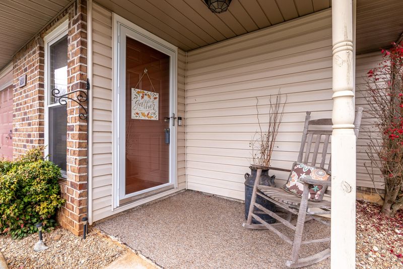 2132 Victoria Ln, Alcoa, TN 37701