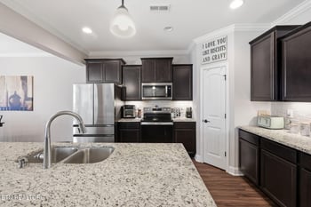 2134 Tributary Dr, Sevierville, TN 37876