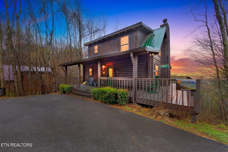 2134 Walnut Ct, Sevierville, TN 37876