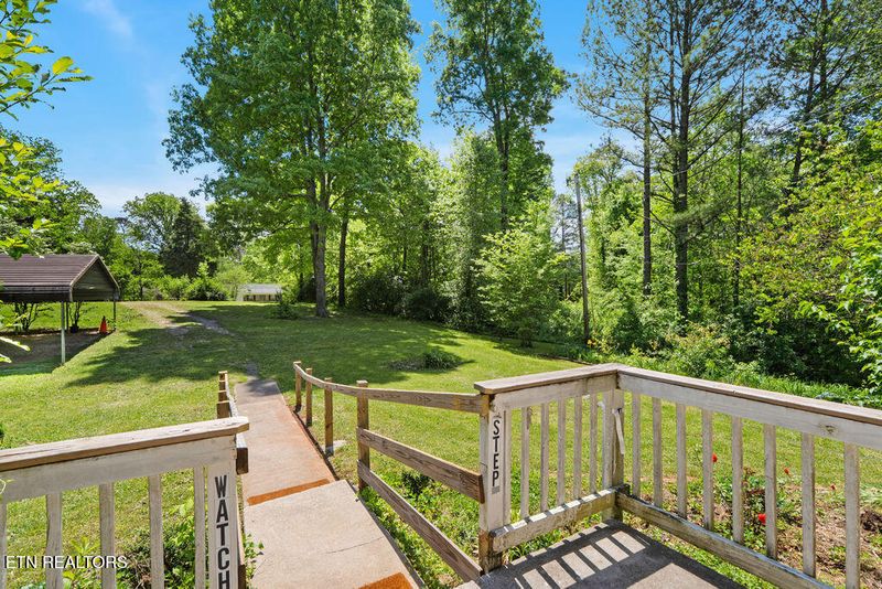 2135 Belt Rd, Knoxville, TN 37920