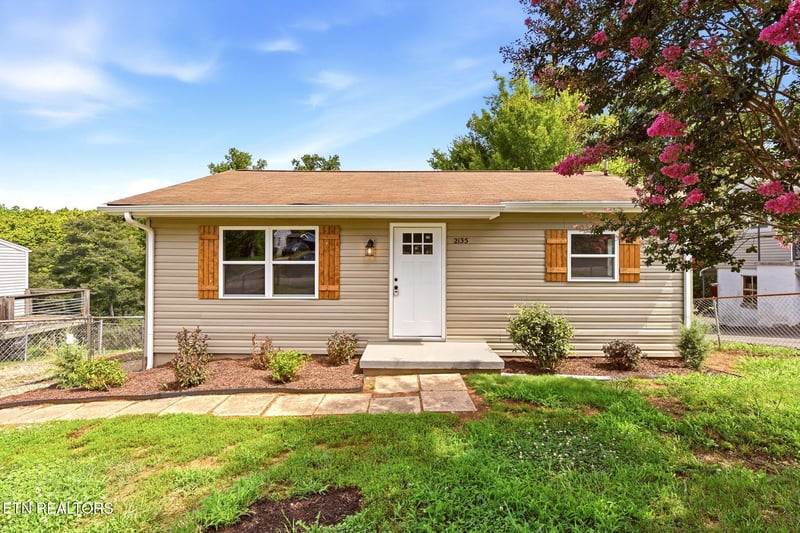 2135 Berea Ave, Knoxville, TN 37920
