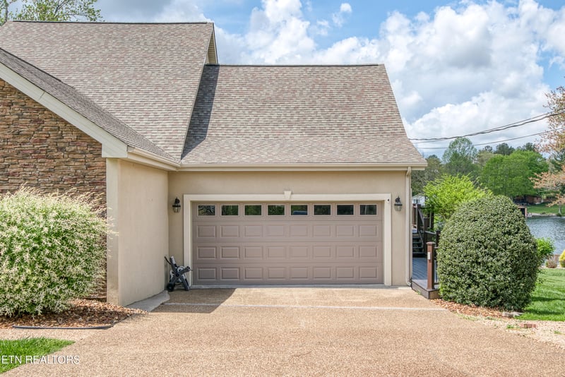 2135 Ona Rd, Crossville, TN 38572