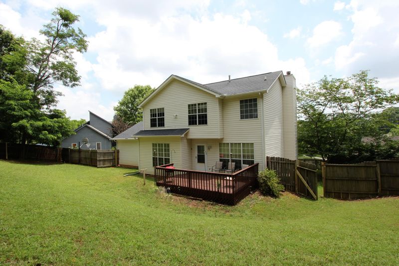 2136 Windbrook Rd, Knoxville, TN 37923