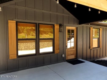 2138 Bluff Ridge Rd, Sevierville, TN 37876