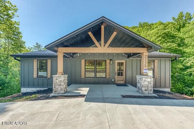 2138 Bluff Ridge Rd, Sevierville, TN 37876