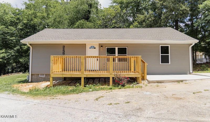 2139 Franklin Ln, Knoxville, TN 37920