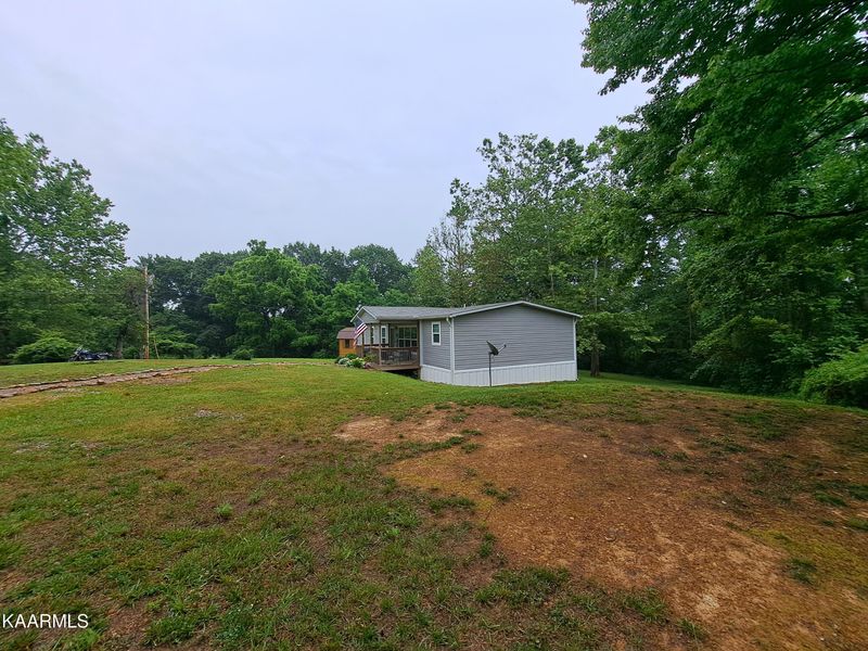 214 Braden Hill Dr, Oneida, TN 37841