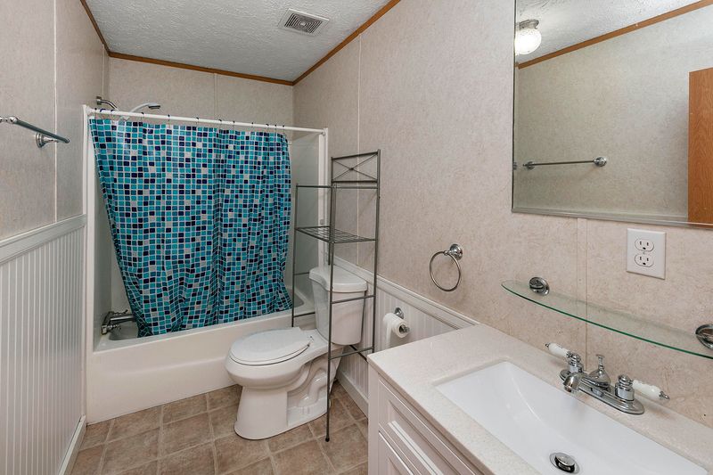 214 Cody Dr, Sevierville, TN 37862