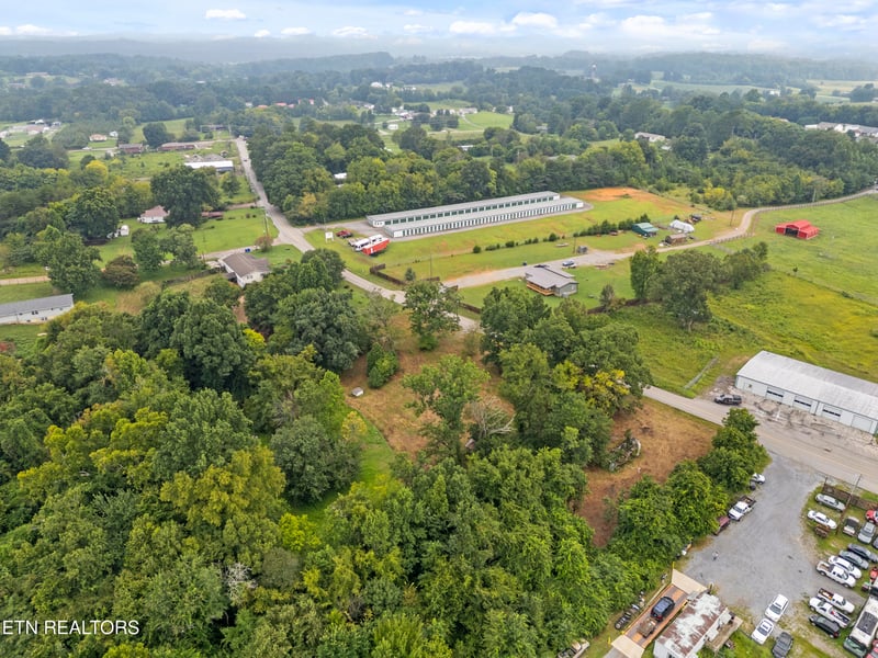 214 Doc Norton Rd, Maryville, TN 37804