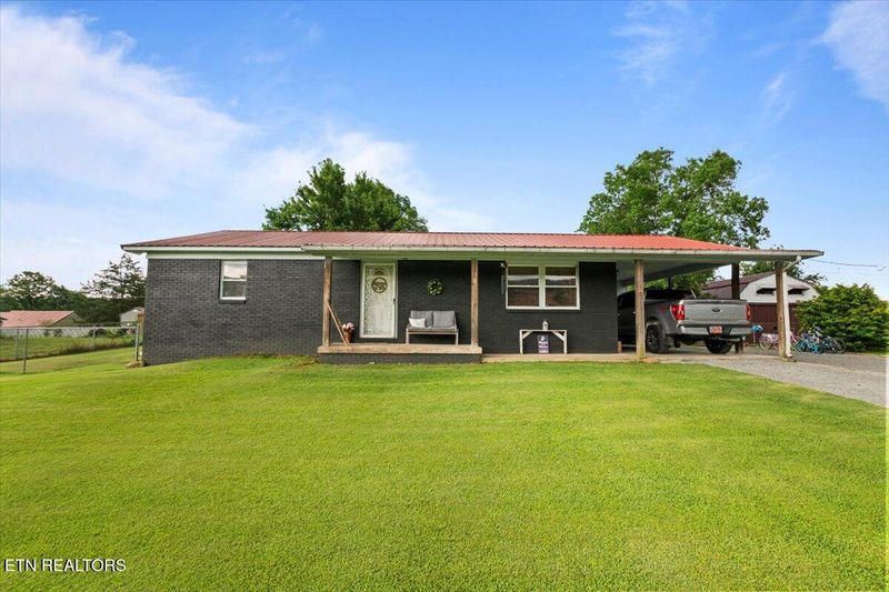 214 Higdon Ln, Lafollette, TN 37766