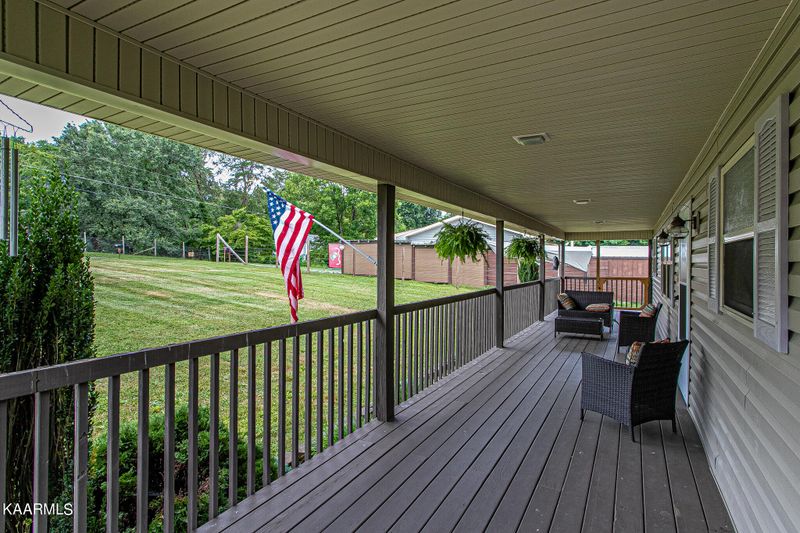 214 Stone St, Seymour, TN 37865