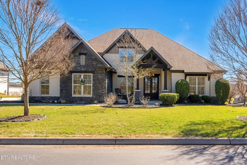 214 Watercrest Dr, Vonore, TN 37885