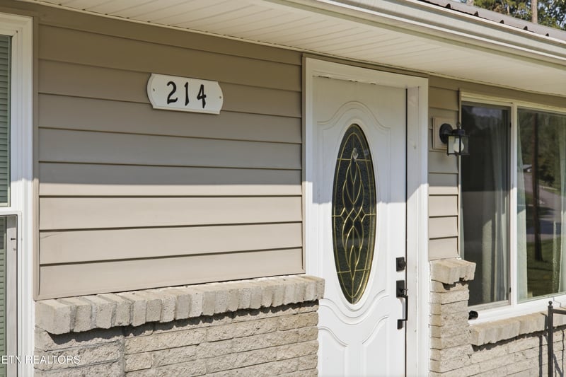 214 Woodlane Dr, Rockwood, TN 37854