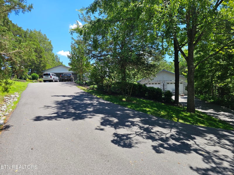 2140 Chapman Hwy, Sevierville, TN 37876