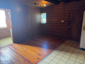 2140 Shipetown Rd, Mascot, TN 37806