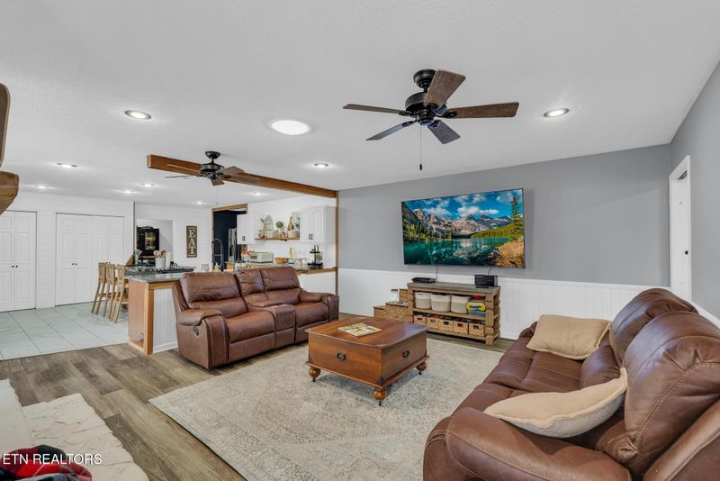 2142 Keno Dr, Crossville, TN 38572
