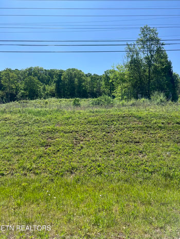2143 Highway 411, Madisonville, TN 37354