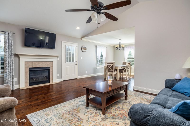 2144 Olivia Cir, Loudon, TN 37774