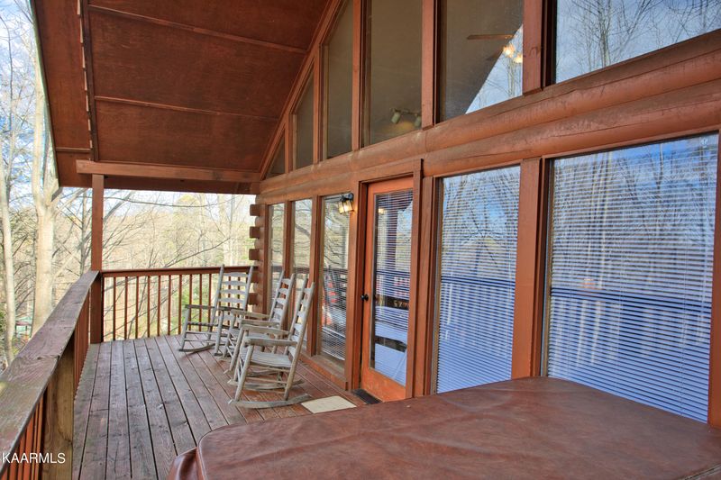 2145 E View Dr, Sevierville, TN 37876