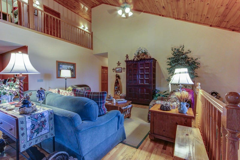 2149 Seaton Springs Rd, Sevierville, TN 37862