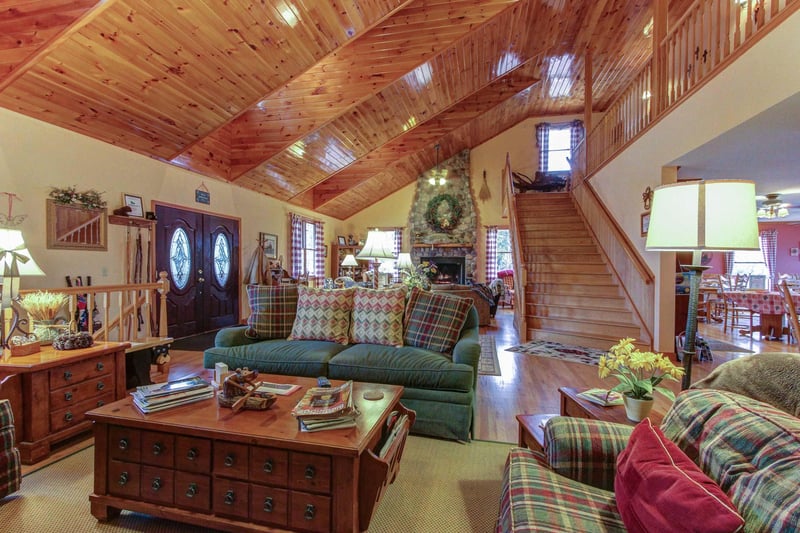 2149 Seaton Springs Rd, Sevierville, TN 37862