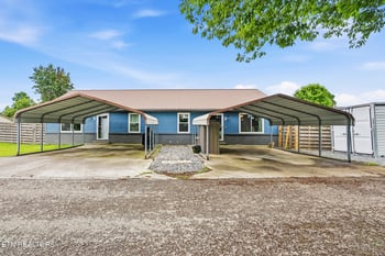 215 217 Carr Rd, Seymour, TN 37865