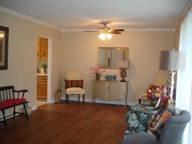 215 Butler Rd, Oak Ridge, TN 37830