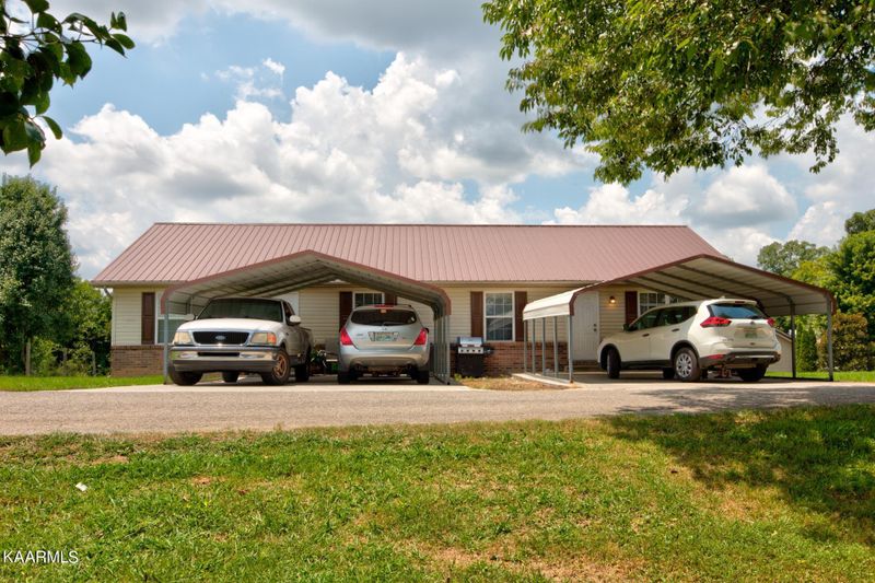 215 Carr Rd, Seymour, TN 37865