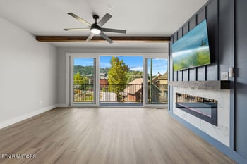 215 Circle Dr #3, Gatlinburg, TN 37738