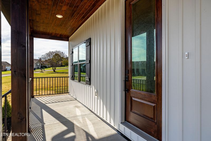 215 Franklin Estates Ln, Greenback, TN 37742