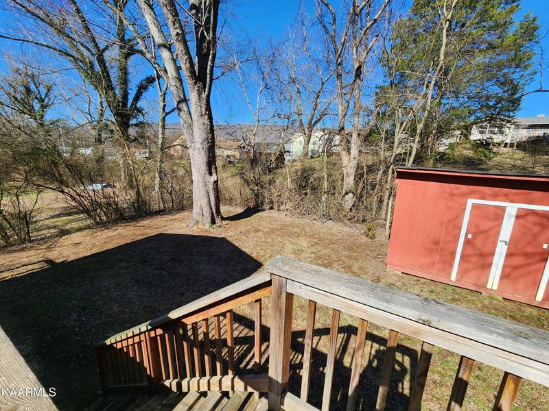 215 Hassler Mill Rd, Harriman, TN 37748