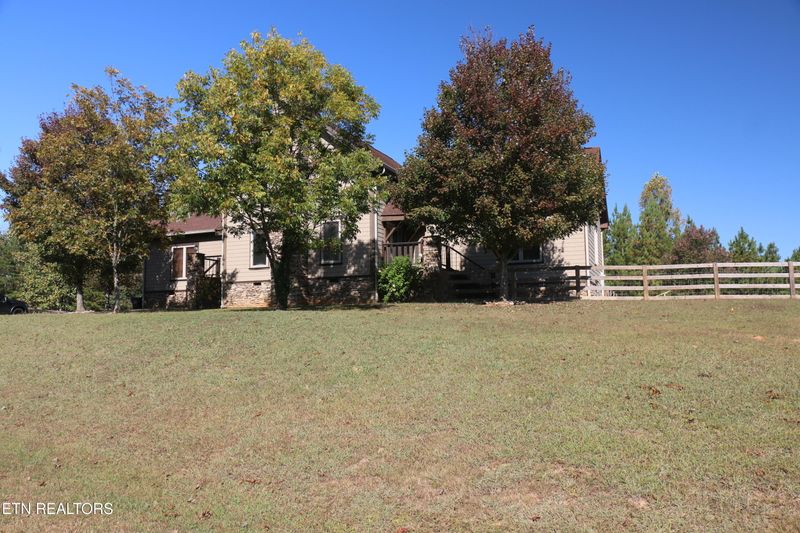 215 Mize Ct, Tellico Plains, TN 37385